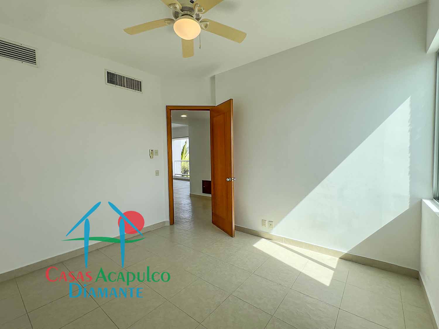 Mayan Lakes MT2 402 - Recámara uno 3